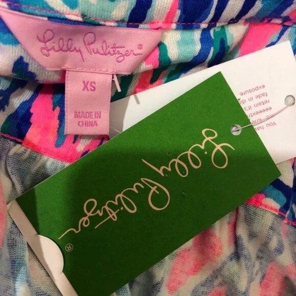 NWT Lilly Pulitzer Top Lilias Pink Blue Tiki Shake It Long Sleeve Henley XS - Picture 7 of 9